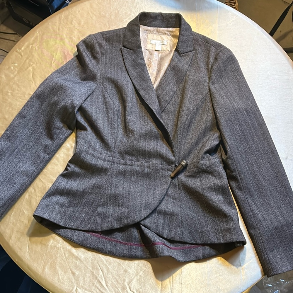 NWOT AURA BROWN JACKET 10